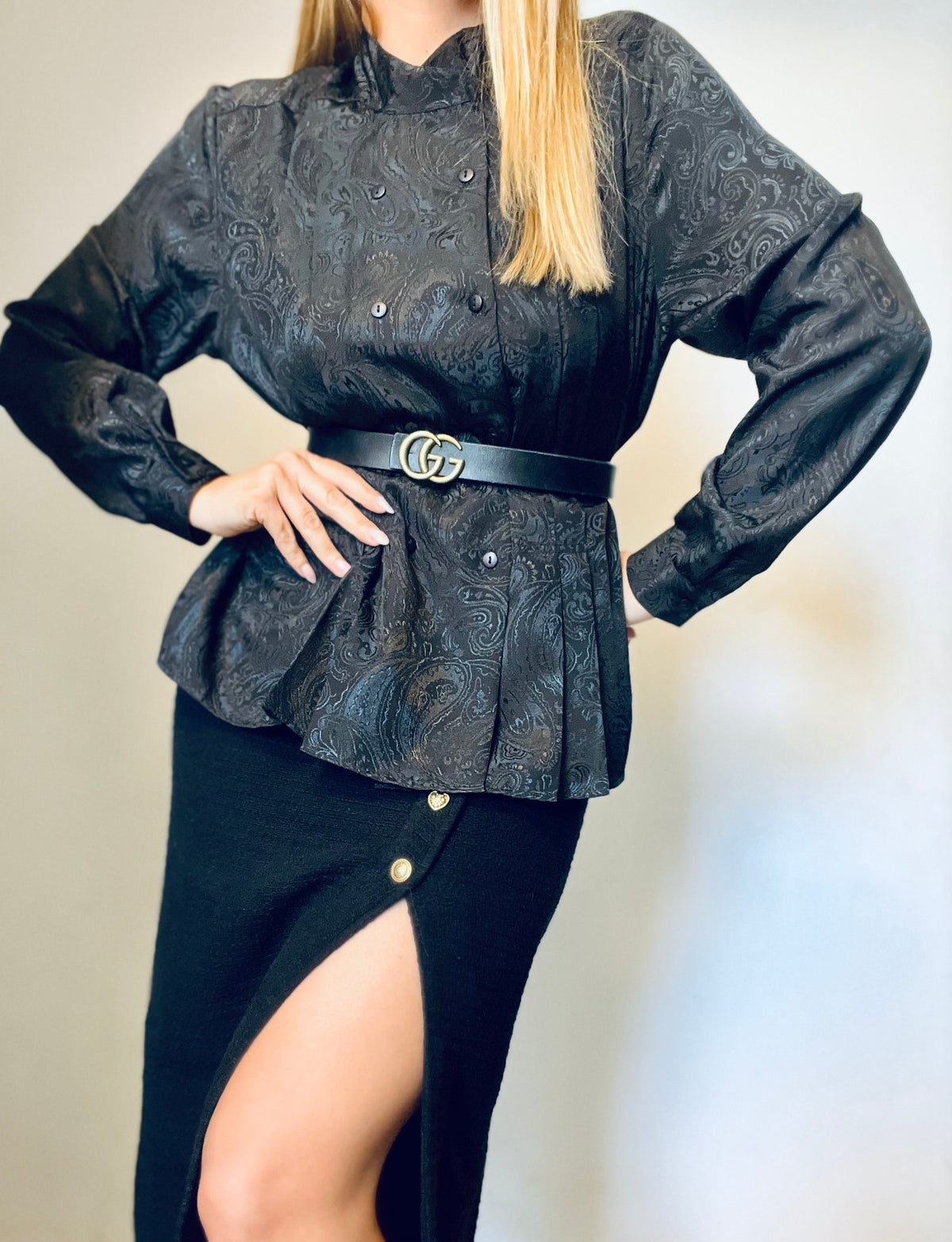 Black Classic Long-Sleeve Vintage Shirt