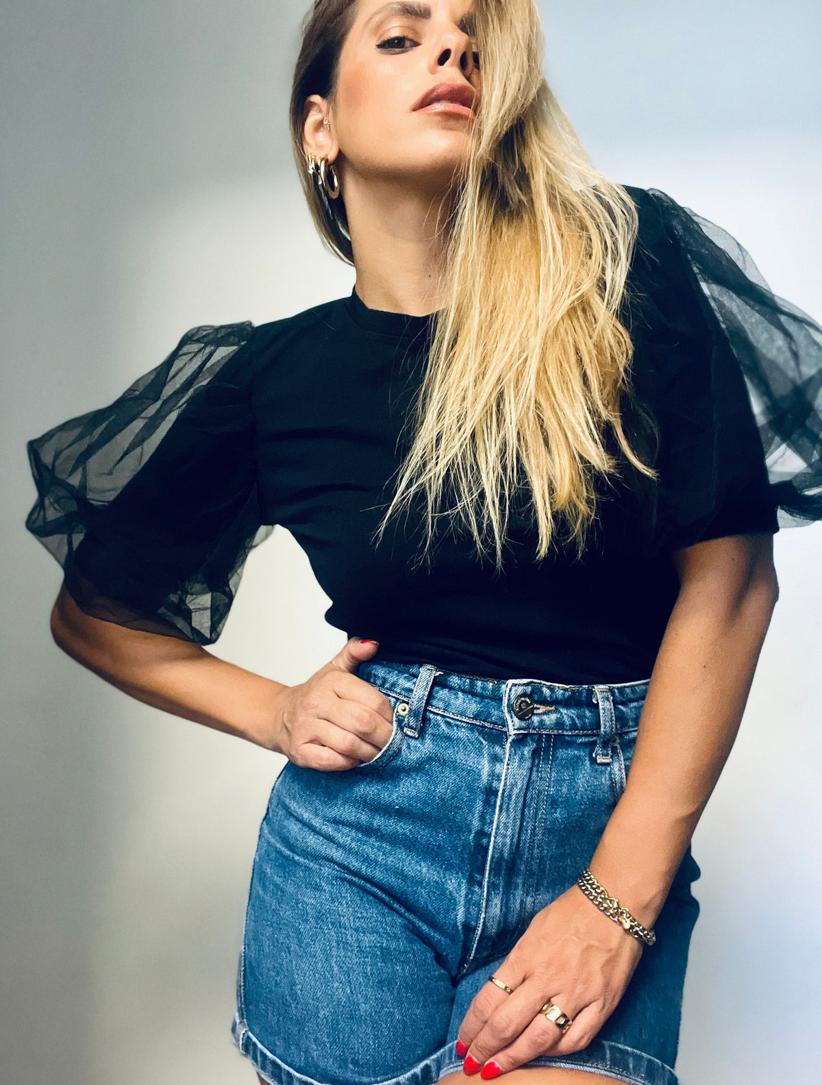 Black T-Shirt with Fluffy Short-Sleeves