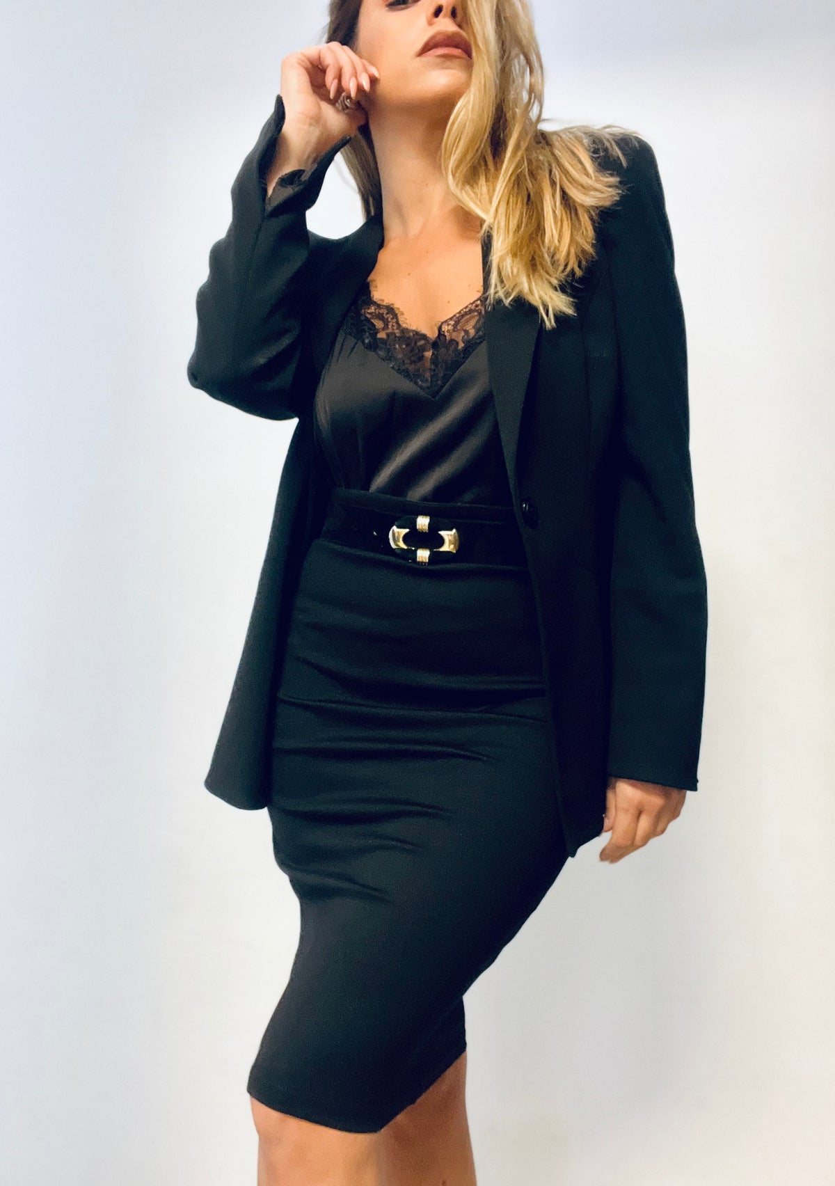 Black Classic Long-Sleeve Blazer