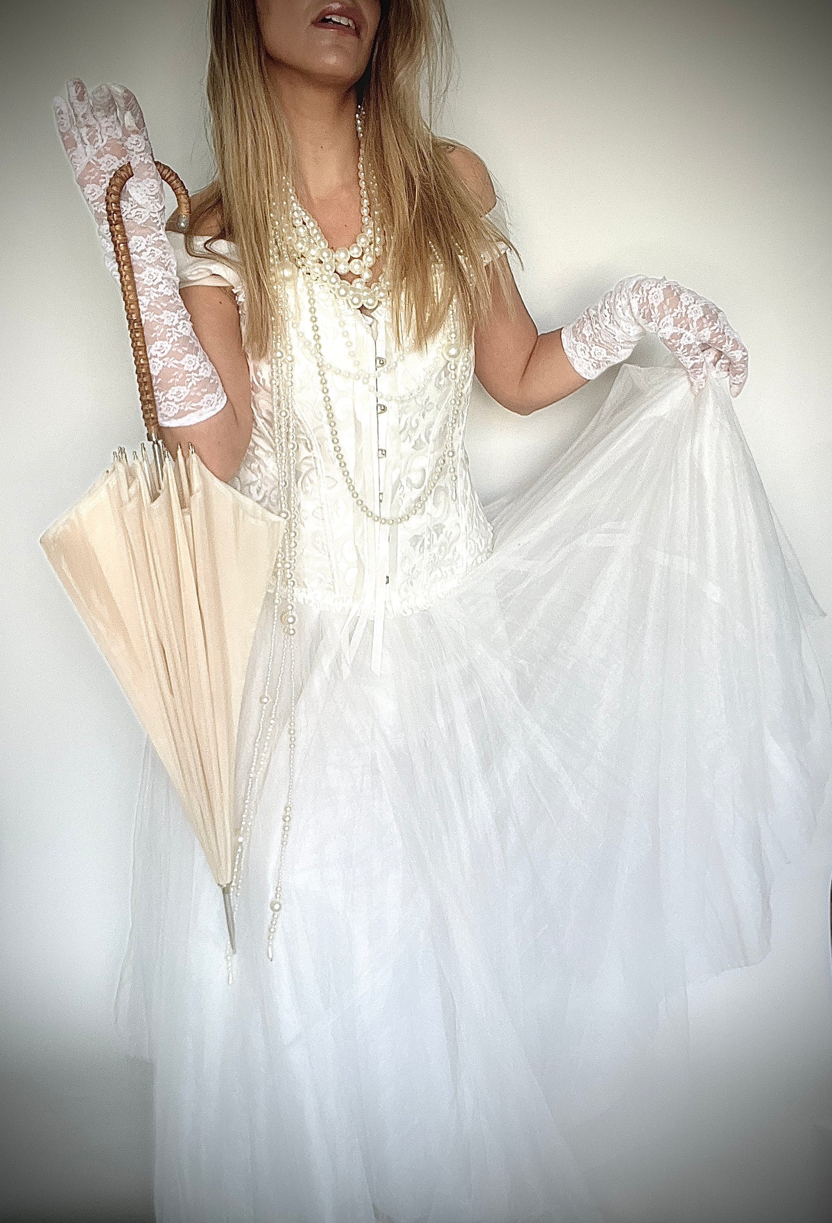 1920s lady bride costume