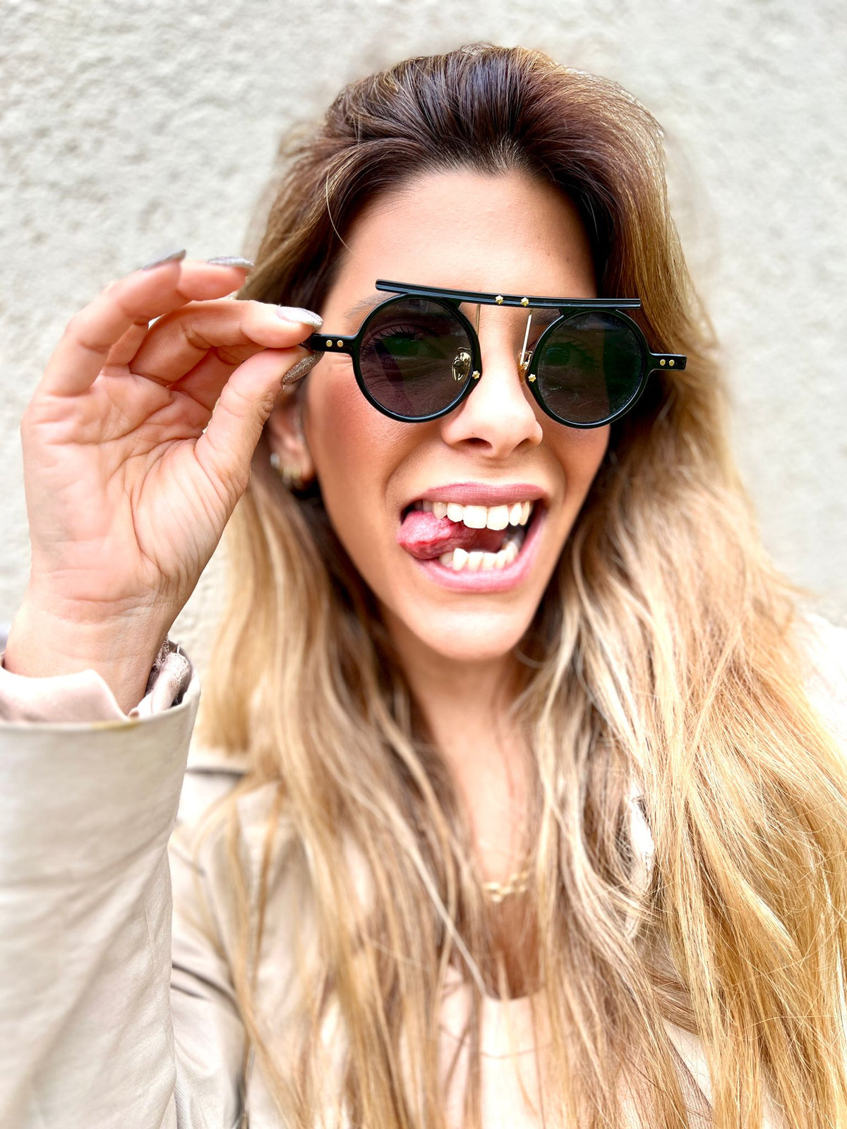Round Black Sunglasses
