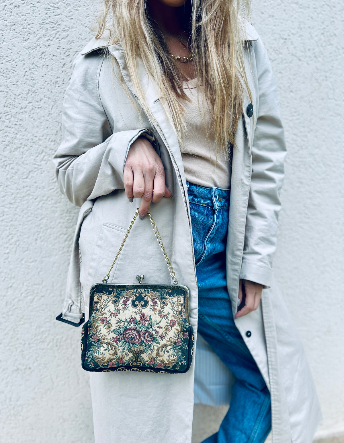 Vintage Floral Clutch Purse