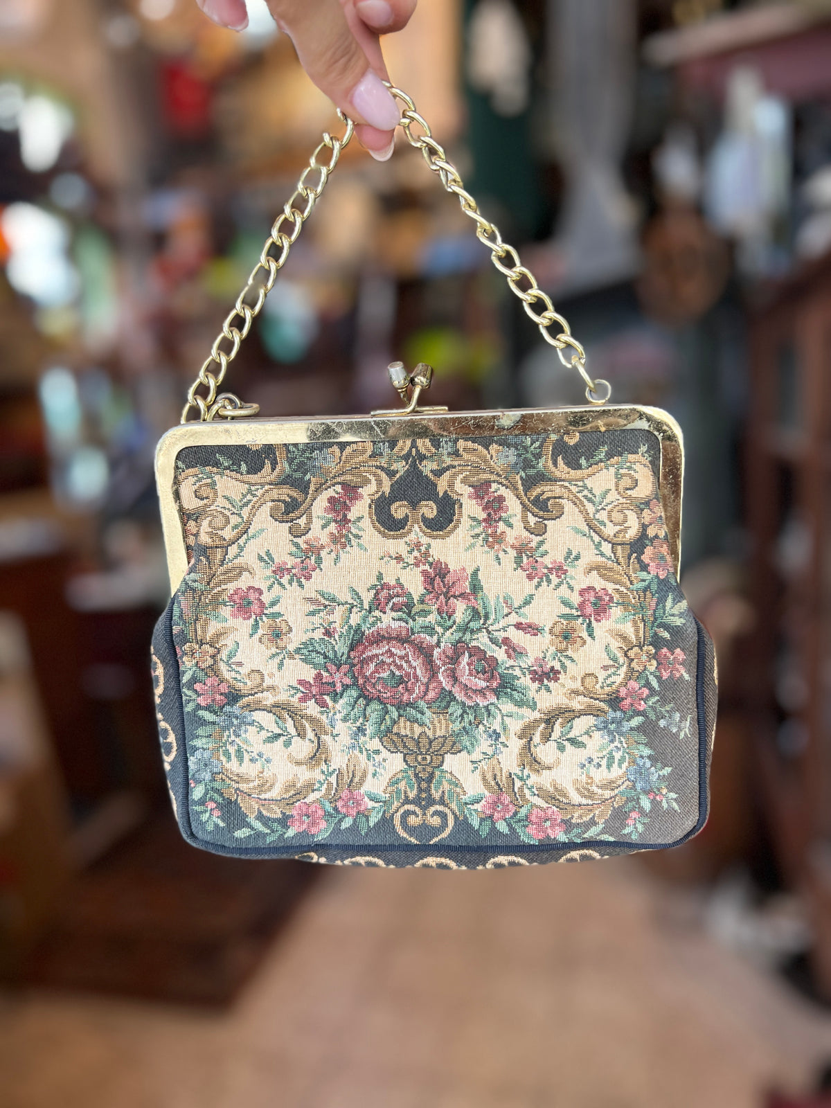 Vintage Floral Clutch Purse