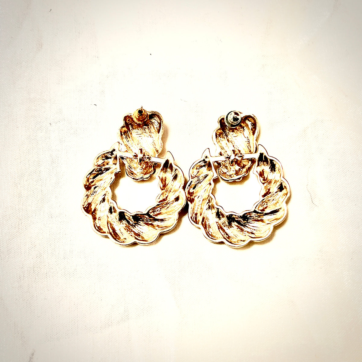 Gold earrings