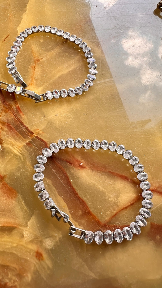 Tennis bracelet coated with zircons