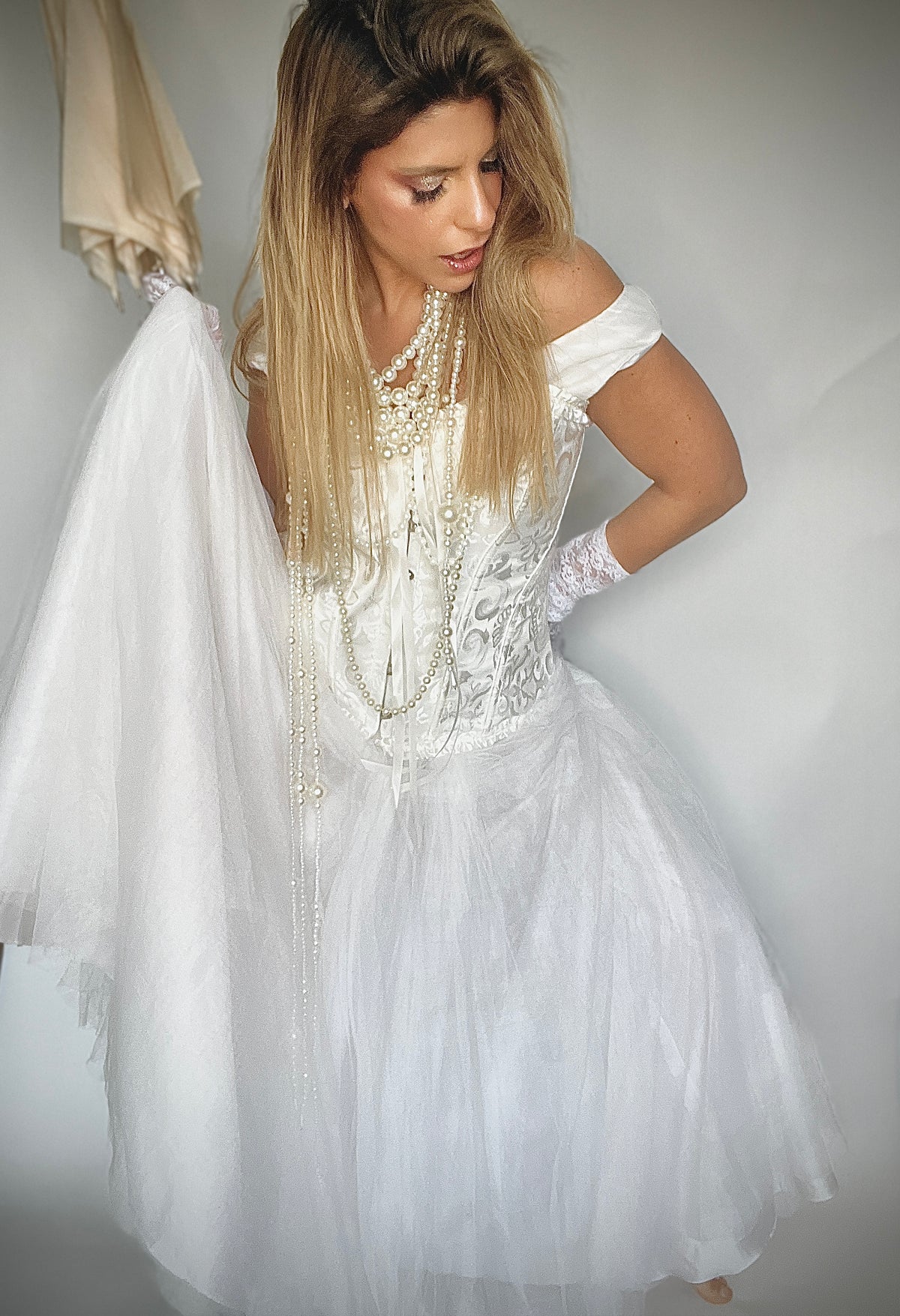 1920s lady bride costume