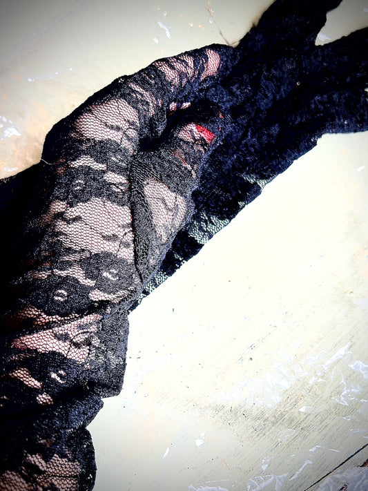 Black lace gloves for costume lady