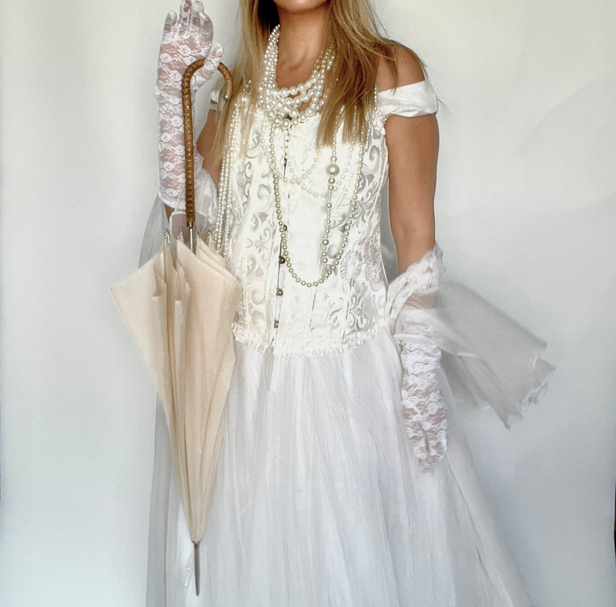 1920s lady bride costume