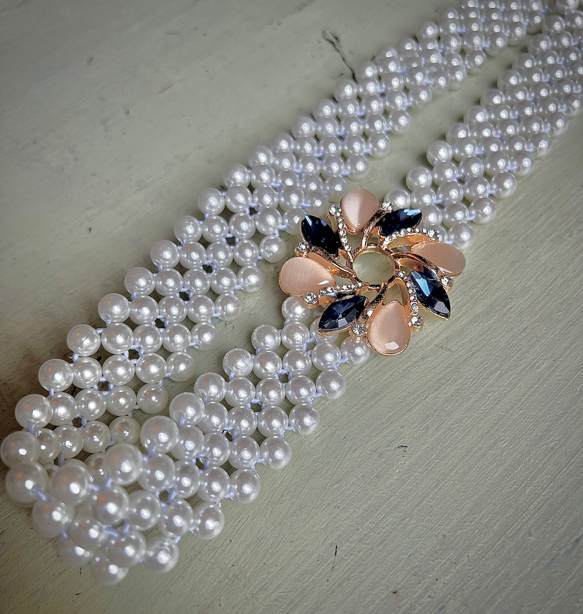 Handmade pearl belt