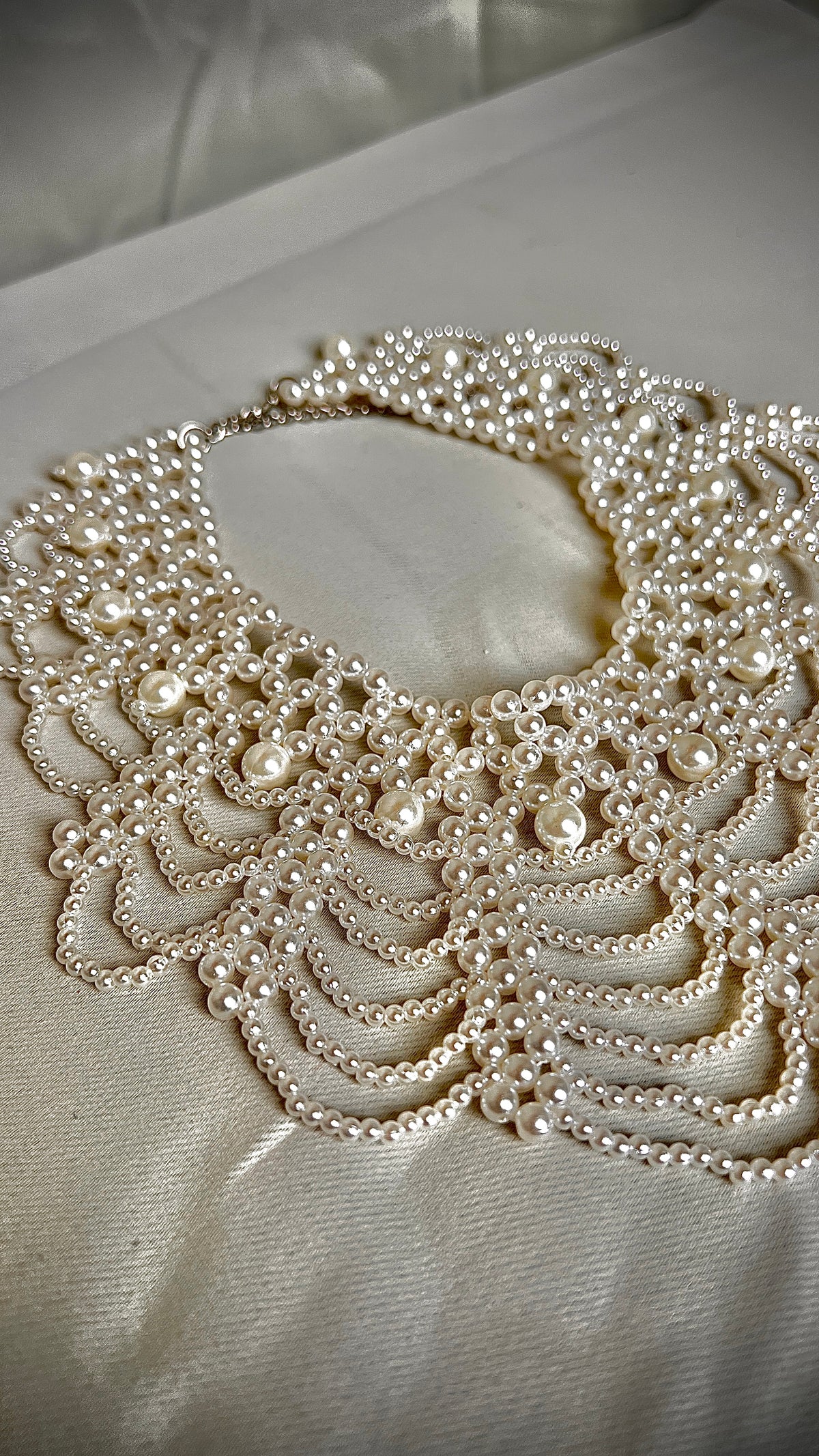 Handmade pearl necklace