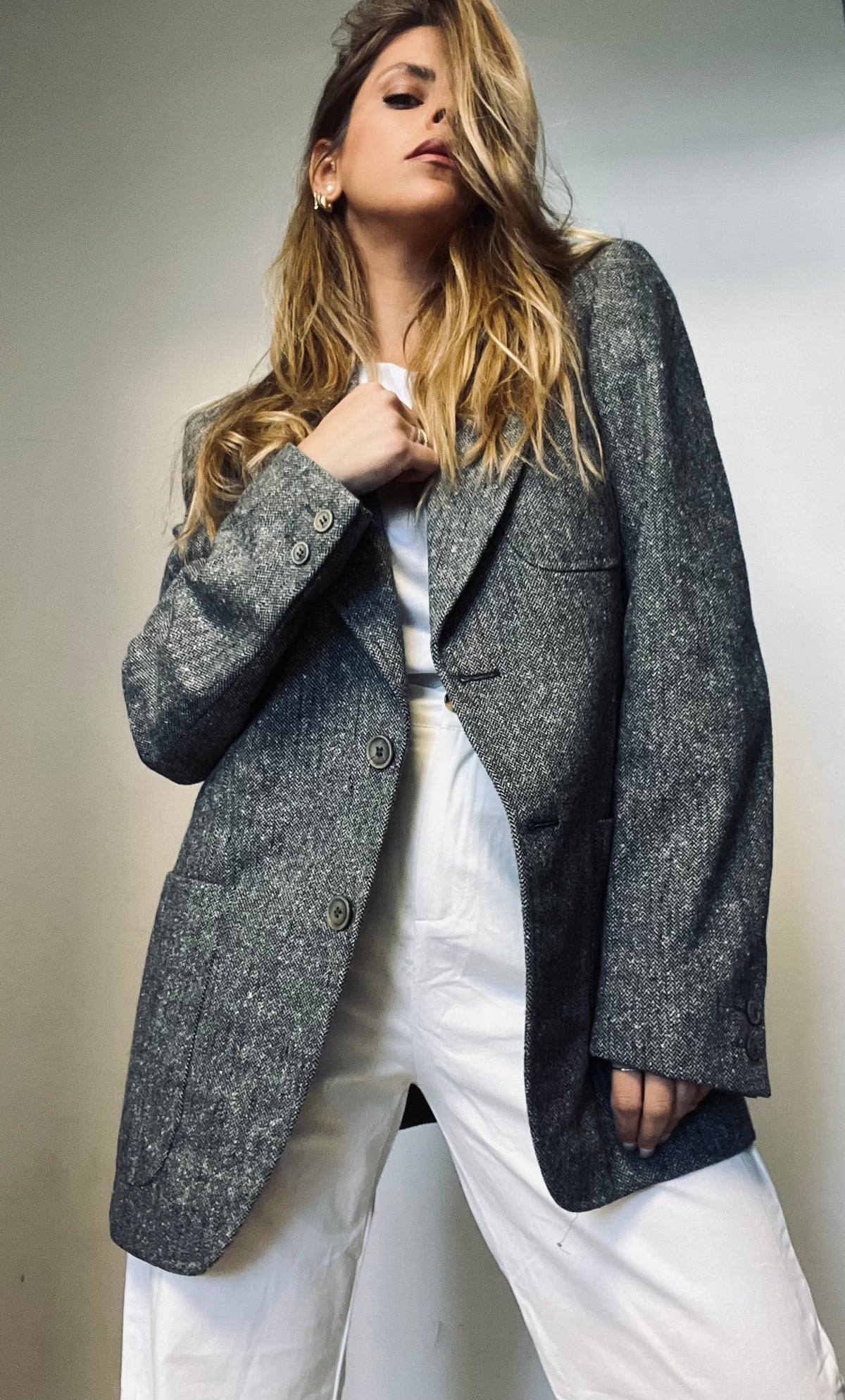 Men's gray blazer