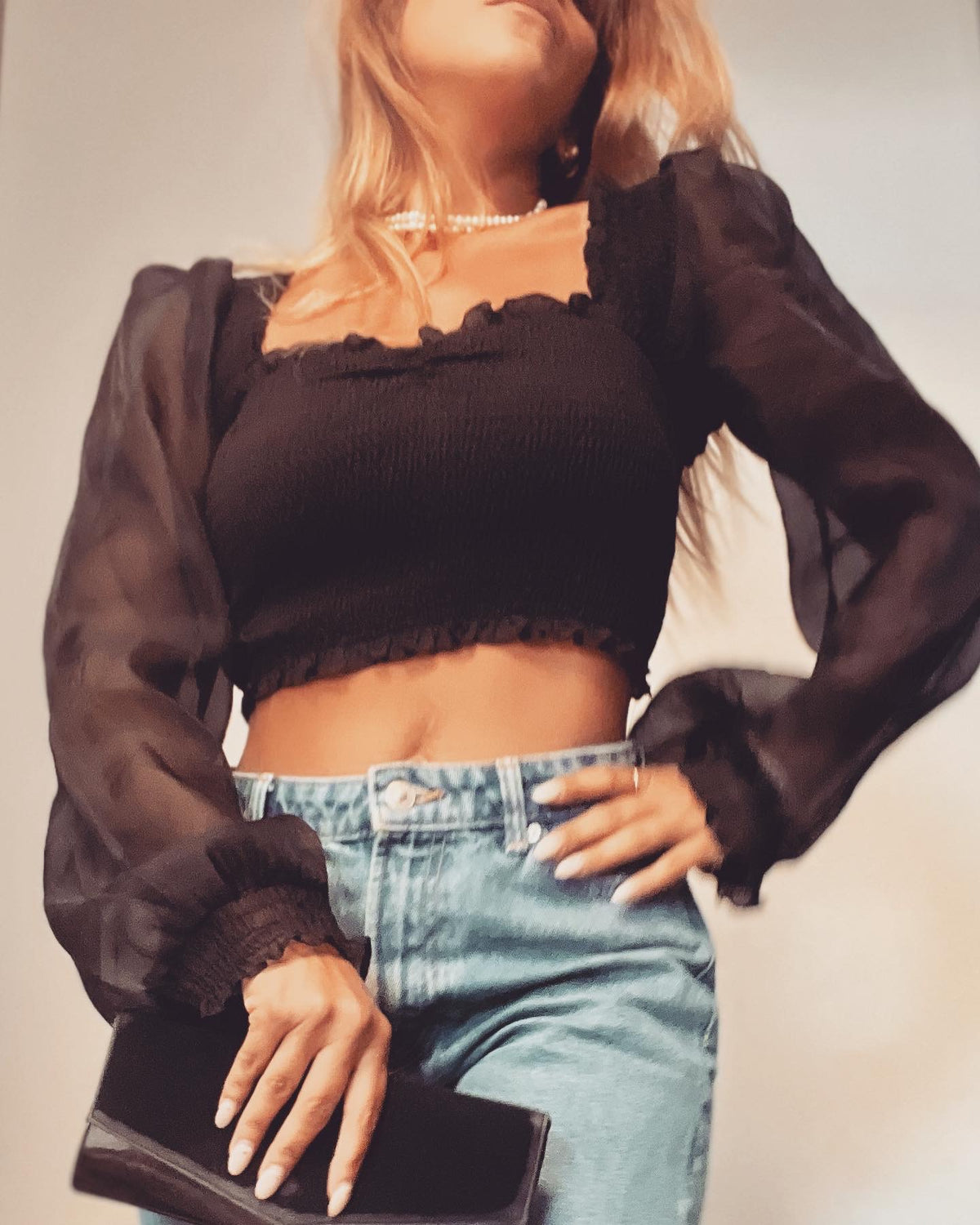 Puffy sleeve shirt