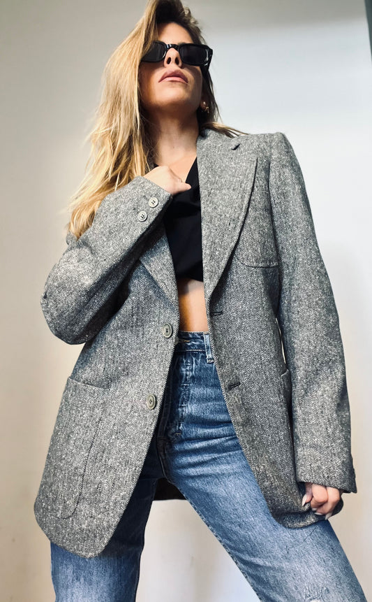 Men's gray blazer