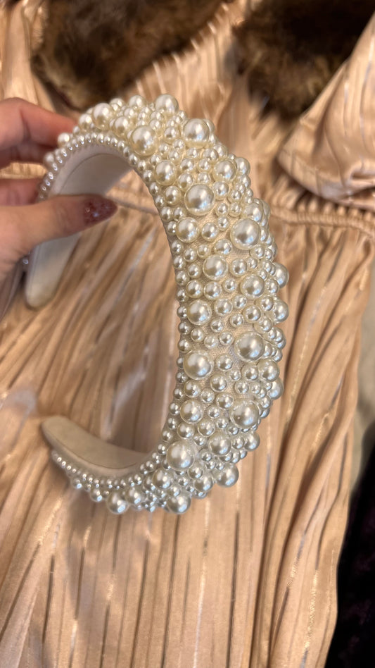 Handmade pearl bow