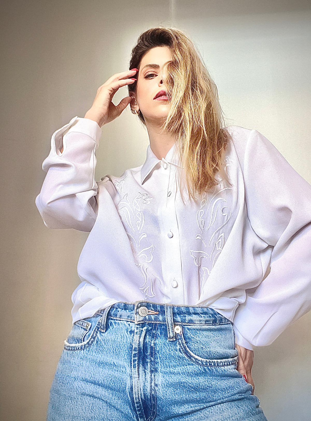 A white vintage shirt