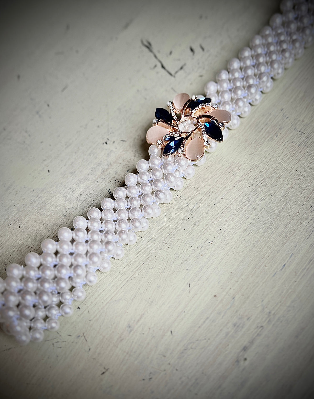 Handmade pearl belt