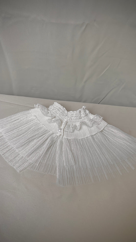 Tutu collar for a retro design garment