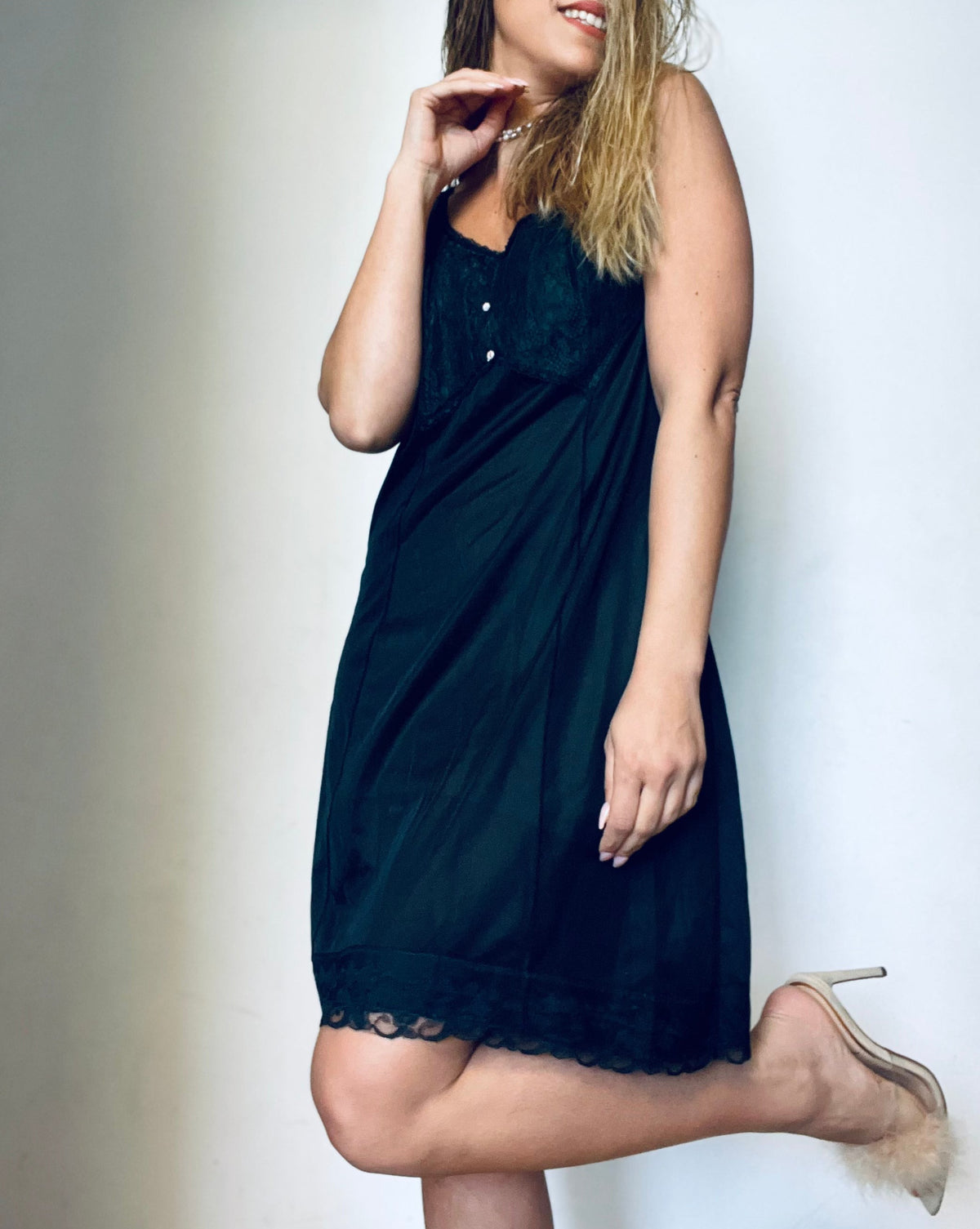 Black Basic Vintage Nightdress